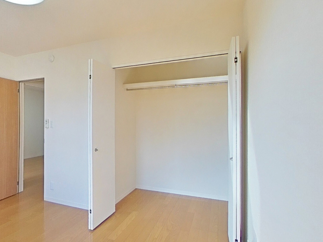 収納　洋室収納