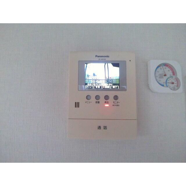 コンビニ　セブンイレブン江東枝川店（コンビニ）まで580m