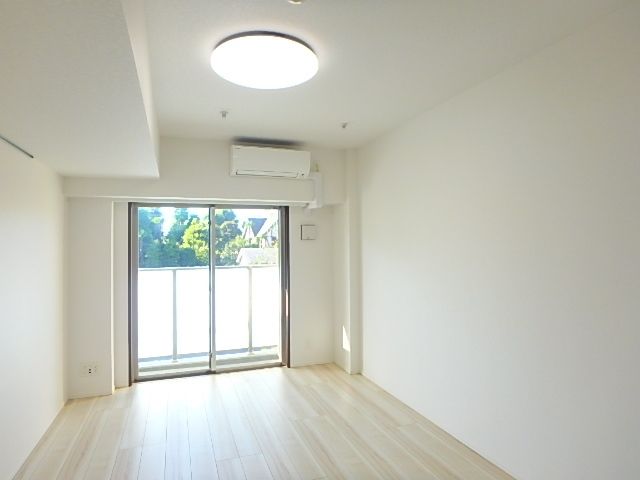 居室・リビング　※別部屋参照※