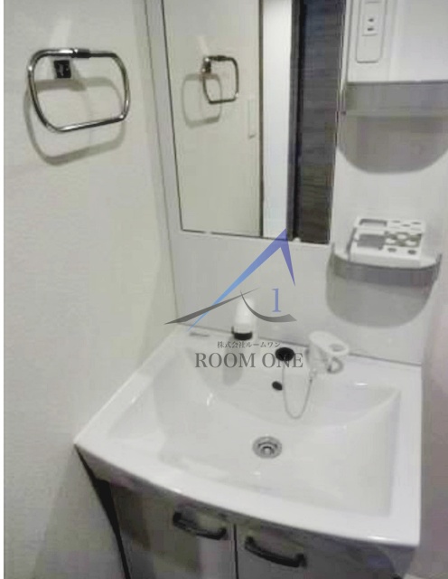 洗面設備　洗面台です。