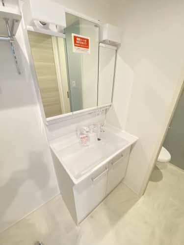 洗面設備　洗面化粧台