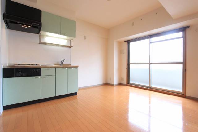 居室・リビング　綺麗な室内