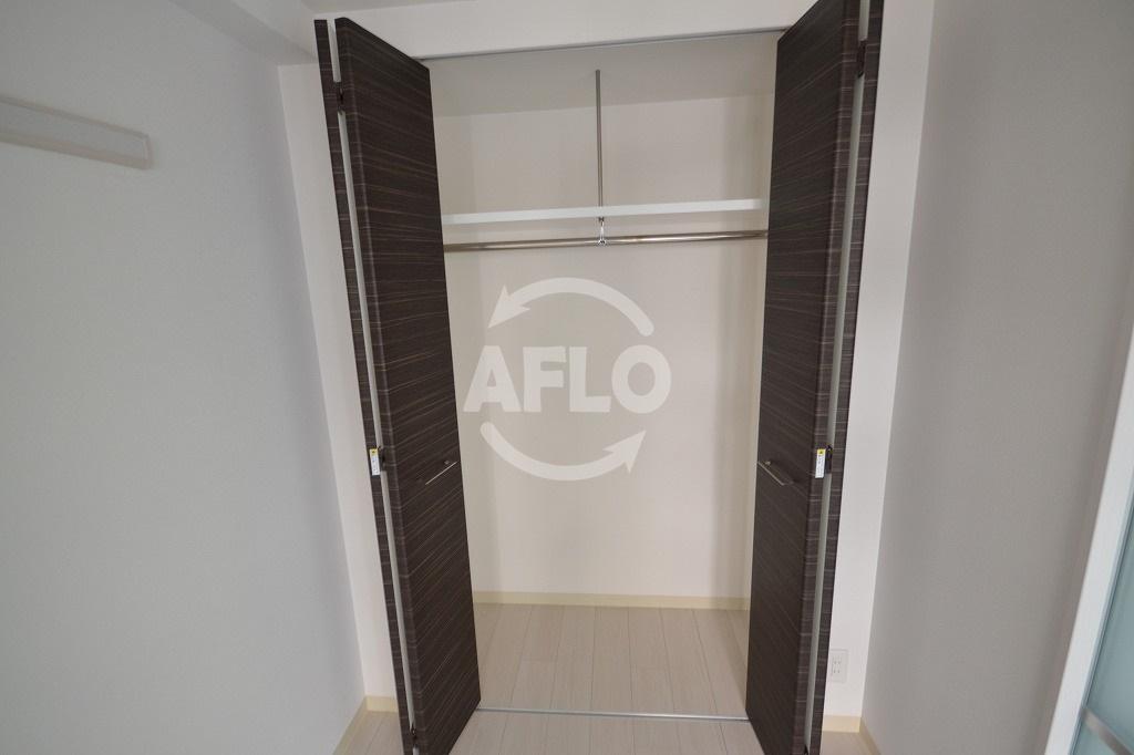 収納　プレサンス立売堀アーバンスタイル　クローゼット