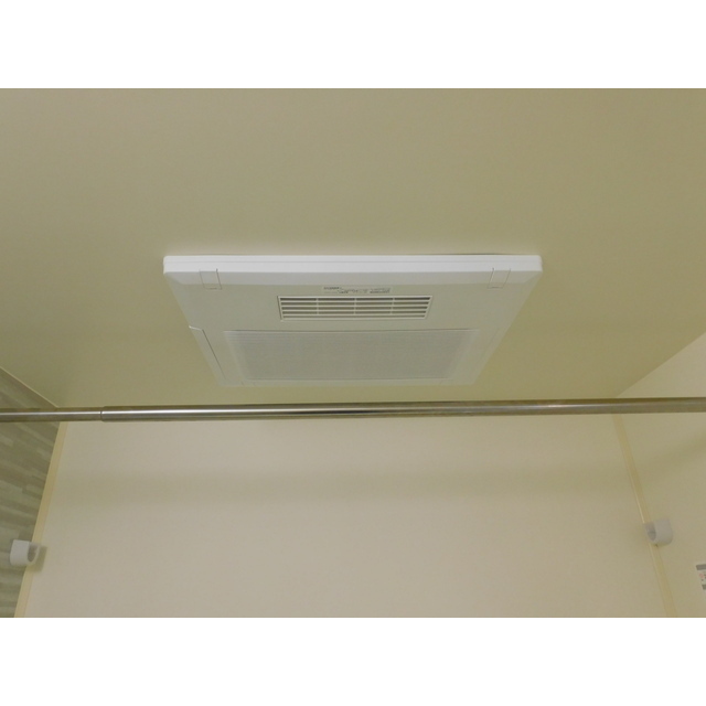 その他設備　浴室乾燥機