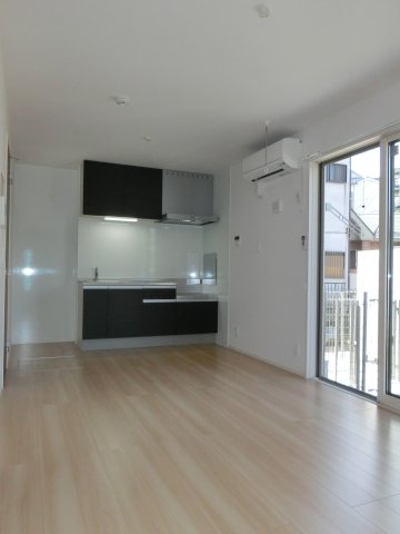 居室・リビング　ファミーユ恵　リビング