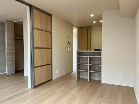 居室・リビング　※間取り反転タイプ