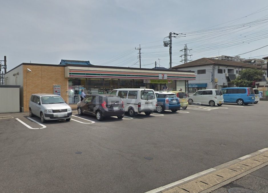 コンビニ　セブン-イレブン 柏豊住３丁目店（コンビニ）まで550m