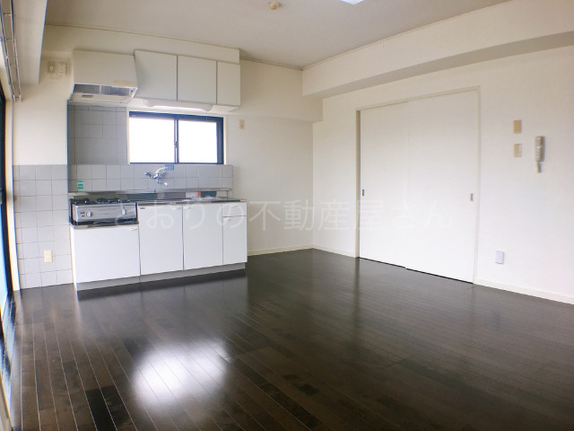 居室・リビング　リビング