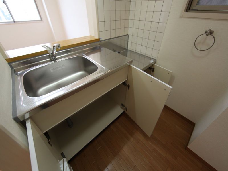 キッチン　キッチン（ガス2口コンロ設置可）