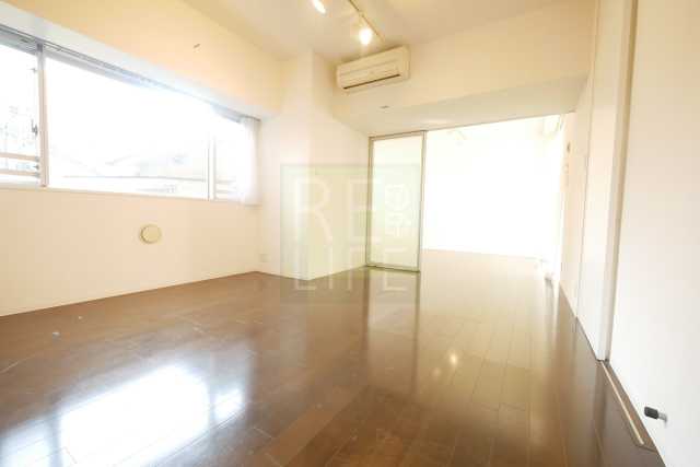 居室・リビング　リライフ浅草店