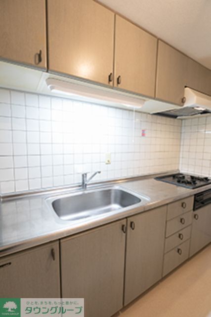 キッチン　※写真は同タイプ住戸です。