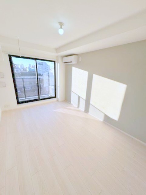 居室・リビング　同仕様写真