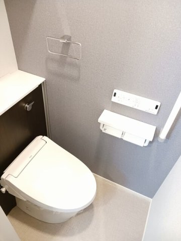 トイレ　ゆったりとした空間のトイレです