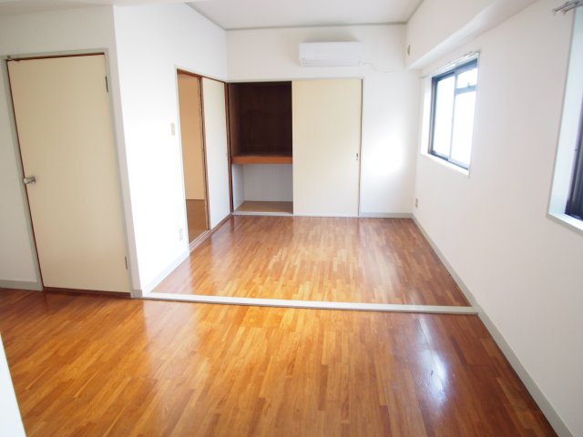 居室・リビング　別部屋参考写真（リフォーム後）