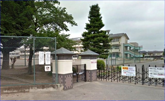 小学校　小山市立間々田小学校（小学校）まで666m