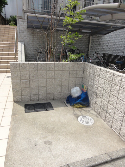 その他共有部分　★建物敷地内にあるゴミ置場★