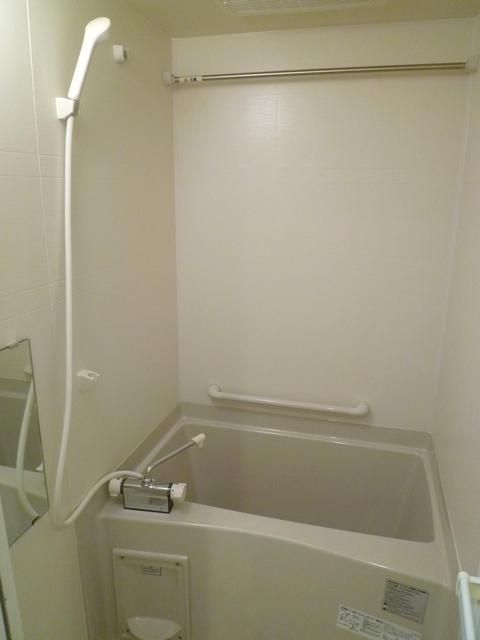 バス・シャワールーム　お風呂で日々の疲れを落としましょう