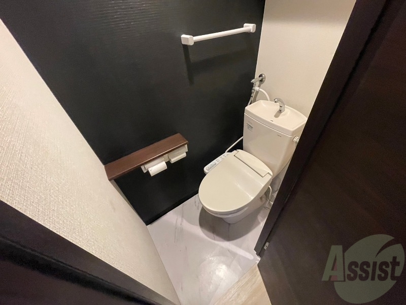 トイレ　トイレです。ウォシュレット付を探している方、おすすめです。