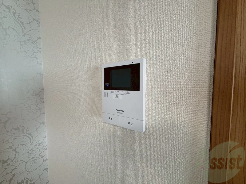 セキュリティ　インターホンは通話ができるので急な訪問があっても安心です。