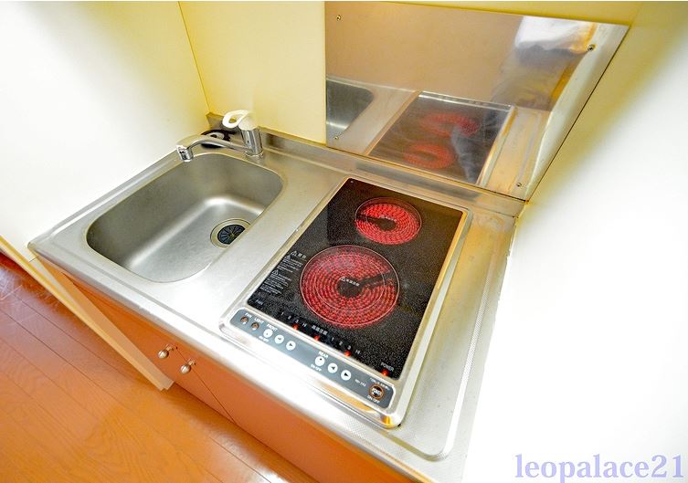 キッチン　備品や設備仕様は号室等により異なります現地をご確認下さい。