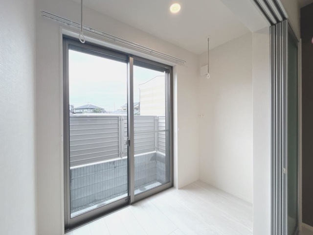 バルコニー　インナーテラス（イメージ）