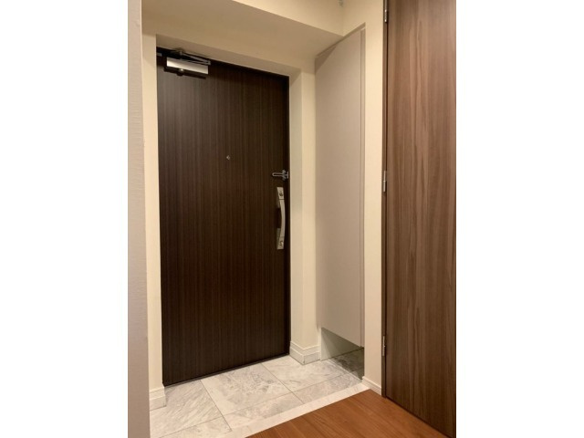 玄関　※別部屋参照