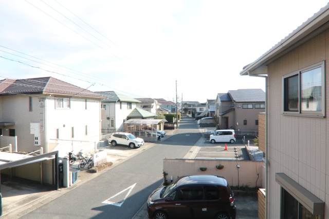 眺望　同建物内２階のお写真です。※現況優先