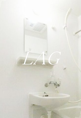 洗面設備　洗面台です。