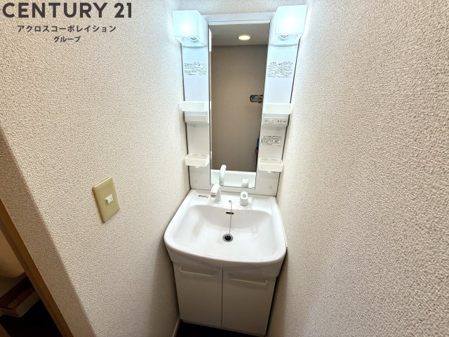 洗面設備　洗髪洗面化粧台付き♪