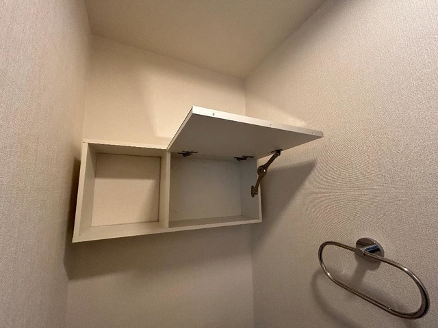トイレ　収納