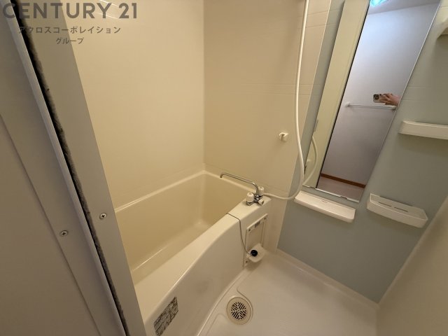 バス・シャワールーム　シンプルで機能的なユニットバスです！