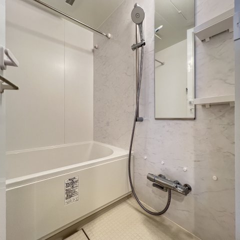 バス・シャワールーム　同仕様タイプです