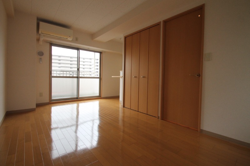 居室・リビング　※同タイプの写真です