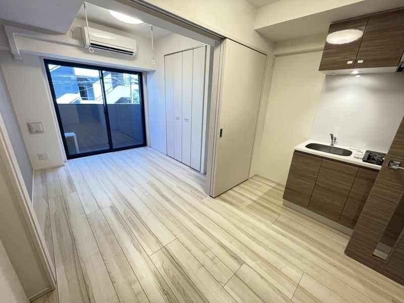 居室・リビング　同タイプ・別部屋