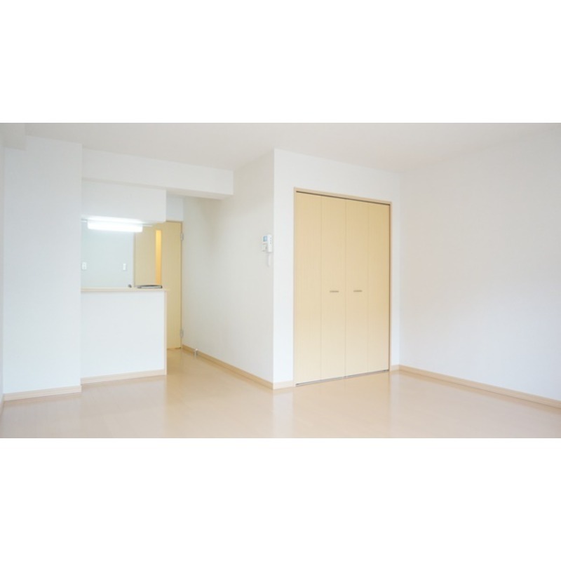 居室・リビング　図面と現状に相違がある場合には現状を優先