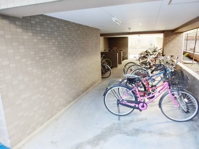 その他共有部分　★駐輪場です★