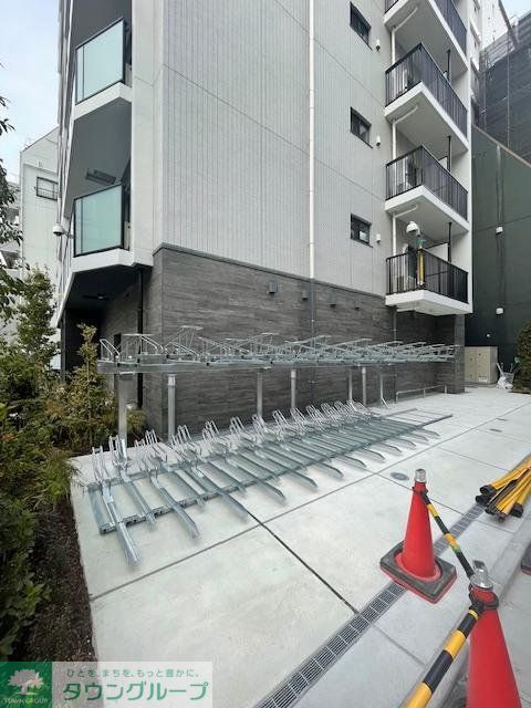 駐車場　バルコニー