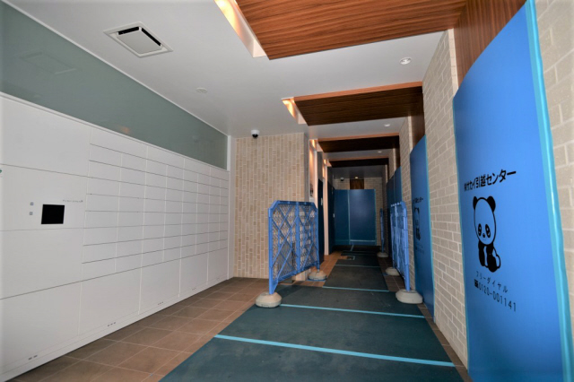 ロビー　建物の内部です