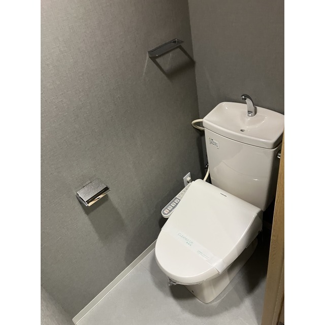 トイレ　清潔感のあるトイレです