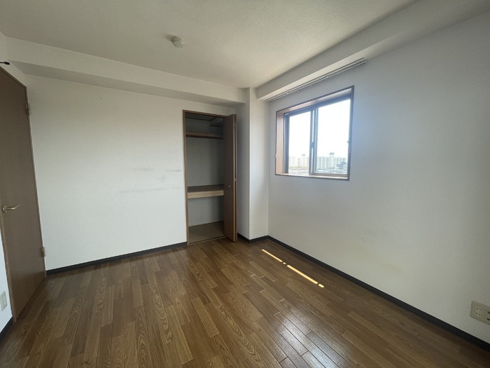 収納　参考写真（同物件別部屋）