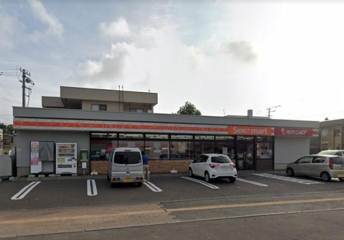 コンビニ　セイコーマート新琴似１２条店（コンビニ）まで824m