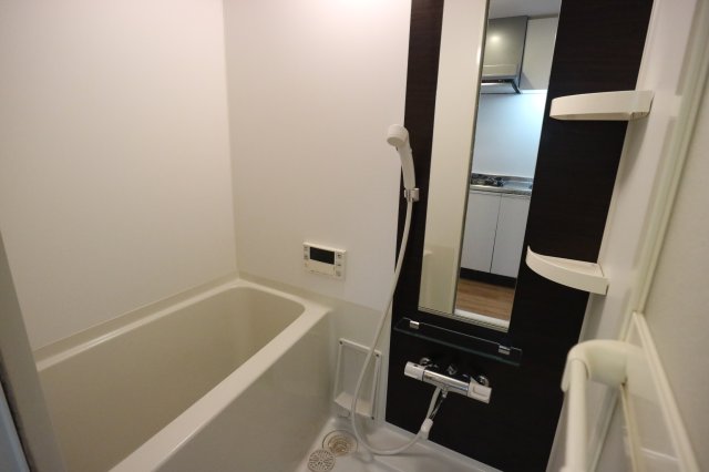 バス・シャワールーム　同一タイプです。