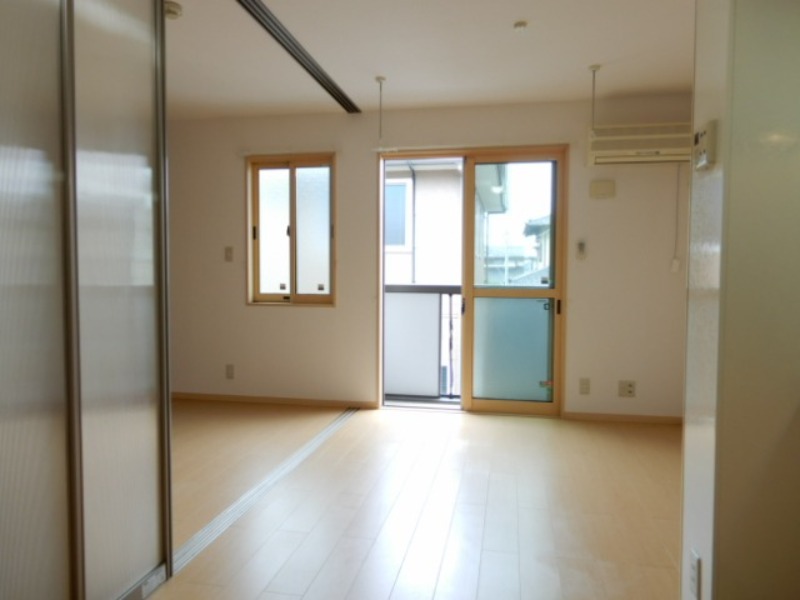 居室・リビング　図面と現状に相違がある場合には現状を優先