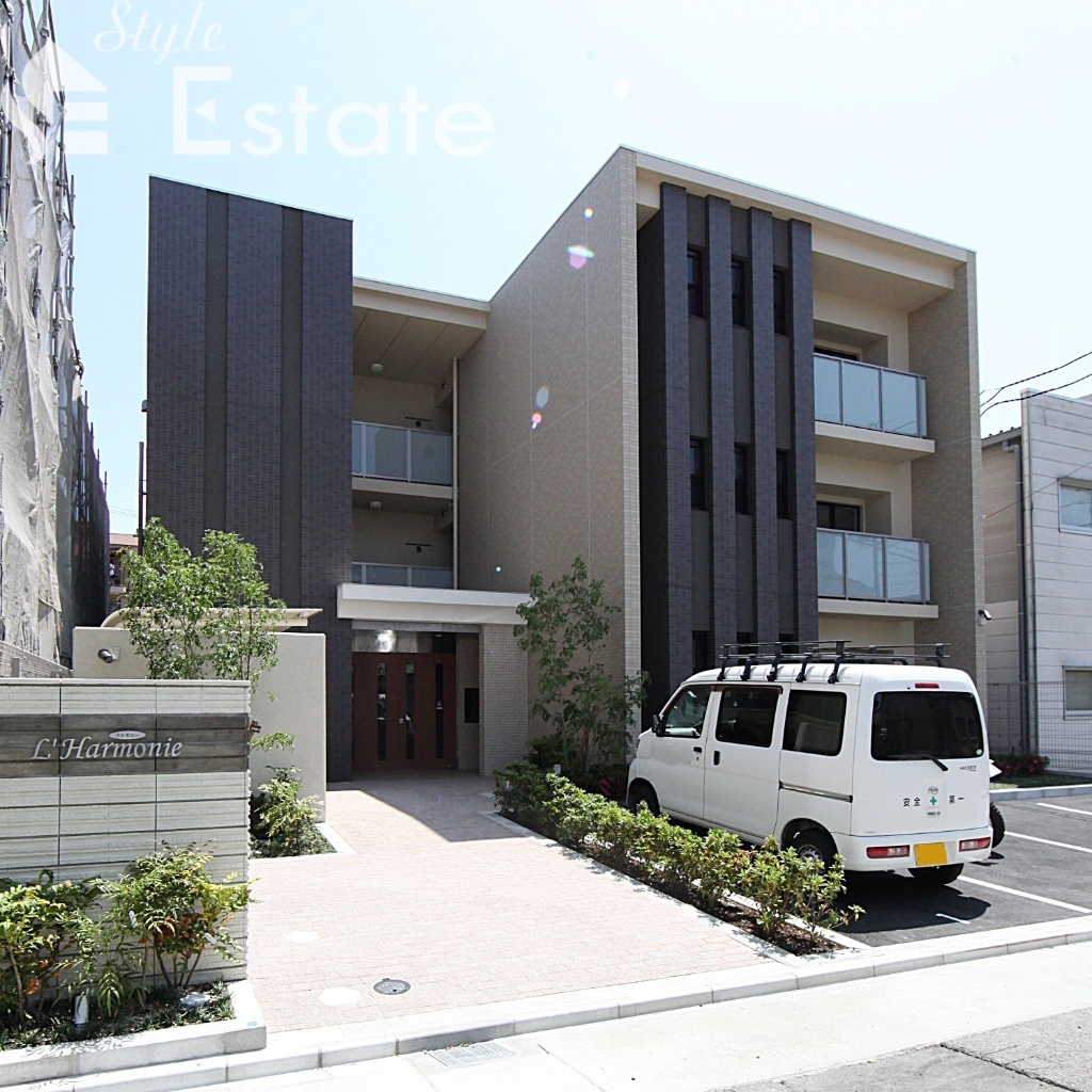 建物外観　外観　オートロック　防犯カメラ　インターネット無料