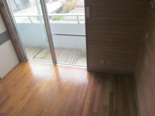 居室・リビング　※別部屋の写真を掲載しております