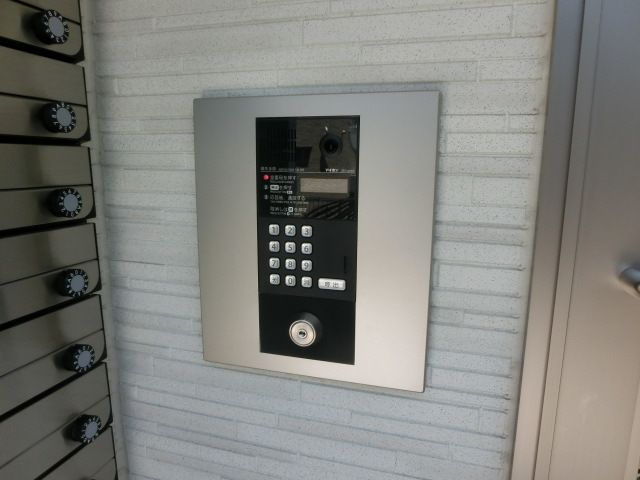 セキュリティ　オートロック付きで安心ですね