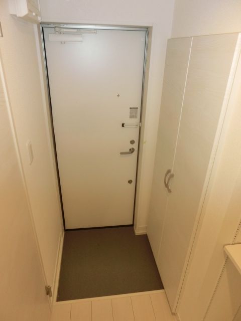 玄関　シューズボックス付き玄関です