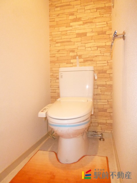 トイレ　ウォシュレット付き＾＾