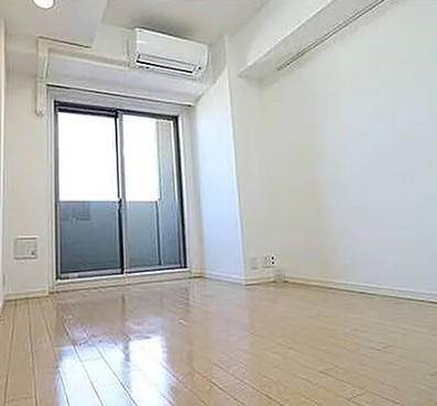 居室・リビング　こちらの居間で趣味の時間をお楽しみください