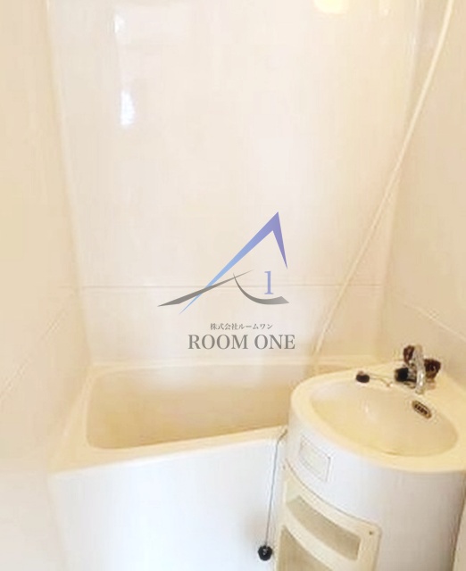 バス・シャワールーム　お風呂です。